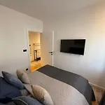 Bistrik Old Town Free Parking Apartman
