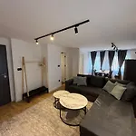 Bistrik Old Town Free Parking Apartman *