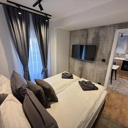 Bistrik Old Town Free Parking Apartamento *